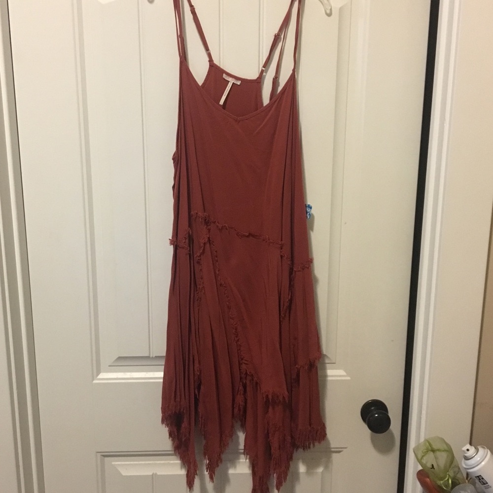 gorgeous strappy dress in flattering rust color
